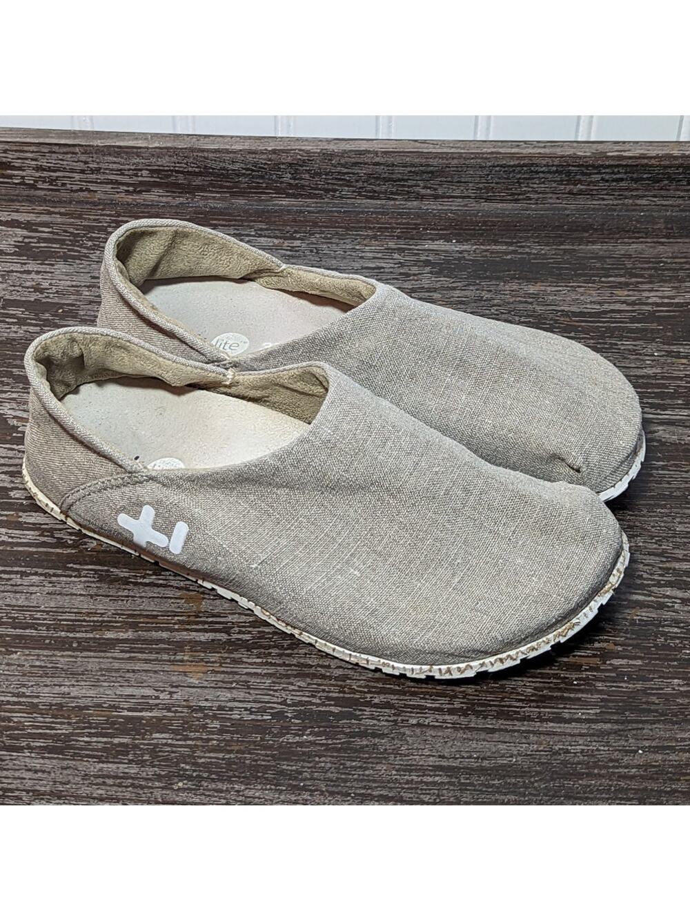 OTZ Women's Cork Lite Slip On Beige Gray Linen Arch Support Size 37.5